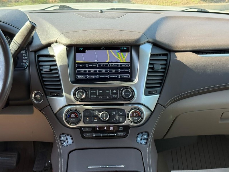 Chevrolet Tahoe Vehicle Full-screen Gallery Image 14