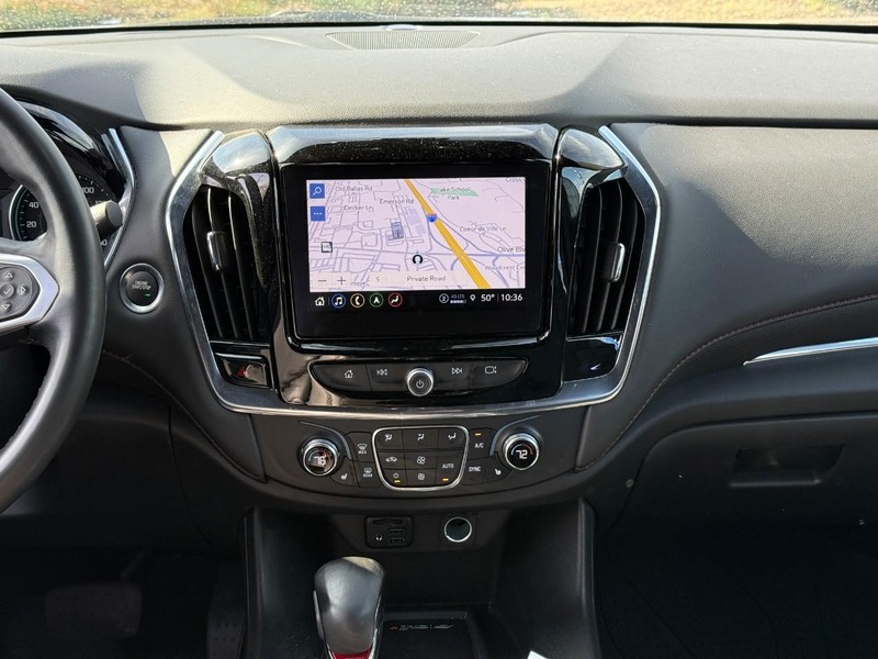 Chevrolet Traverse Vehicle Full-screen Gallery Image 14