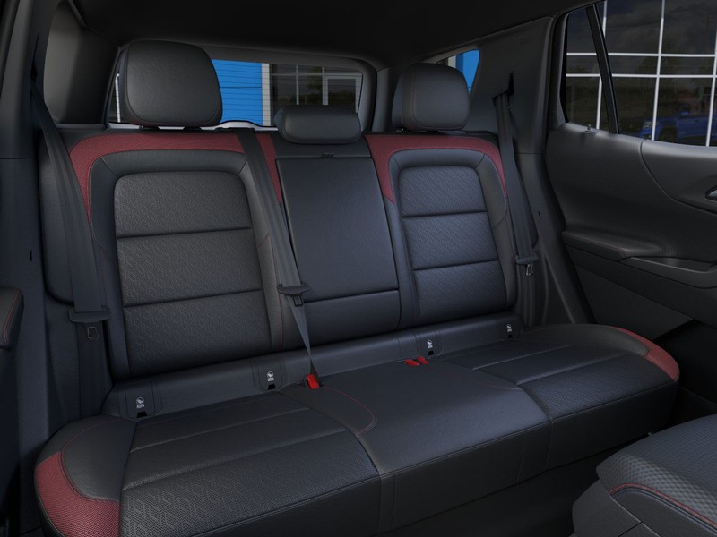 Chevrolet Equinox Vehicle Full-screen Gallery Image 17