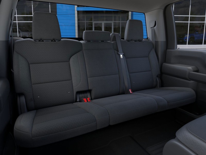 Chevrolet Silverado 2500HD Vehicle Full-screen Gallery Image 17