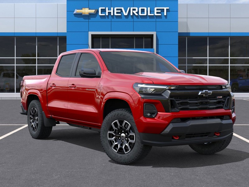Chevrolet Colorado Vehicle Full-screen Gallery Image 7