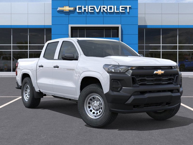 Chevrolet Colorado Vehicle Full-screen Gallery Image 7