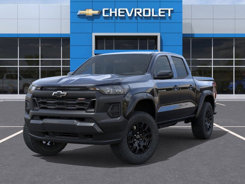 Chevrolet Colorado Vehicle Full-screen Gallery Image 6