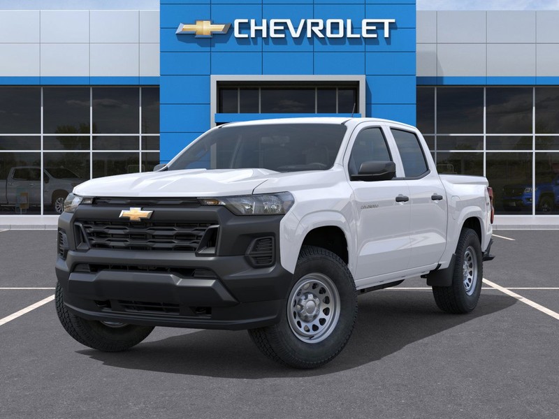 Chevrolet Colorado Vehicle Full-screen Gallery Image 6