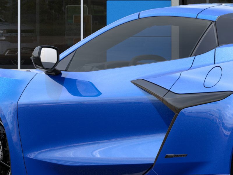 Chevrolet Corvette Vehicle Full-screen Gallery Image 12