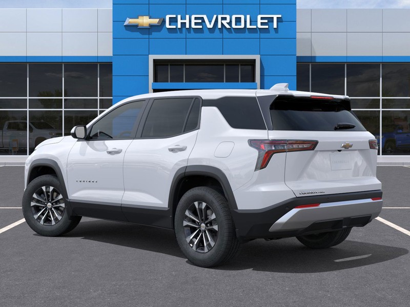 Chevrolet Equinox Vehicle Full-screen Gallery Image 3