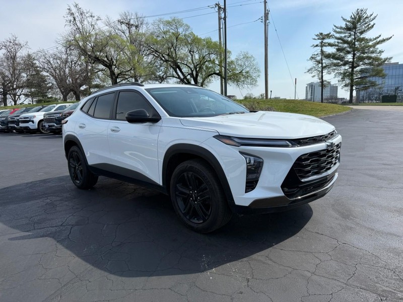 Chevrolet Trax Vehicle Full-screen Gallery Image 8