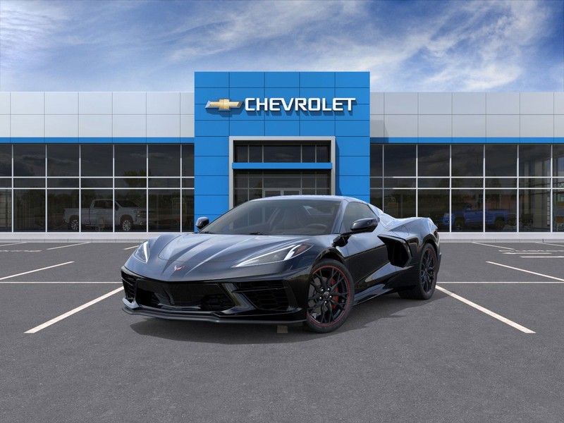 Chevrolet Corvette Vehicle Full-screen Gallery Image 8