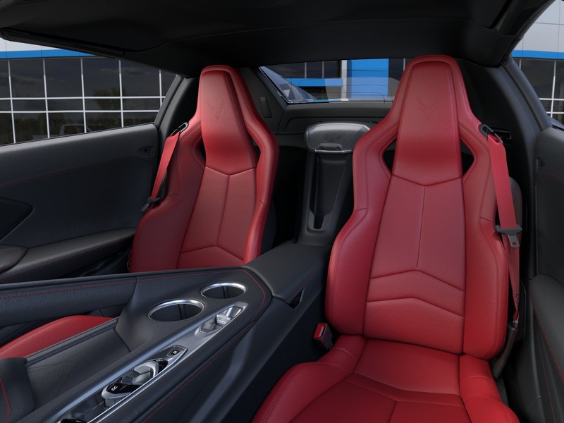 Chevrolet Corvette Vehicle Full-screen Gallery Image 16