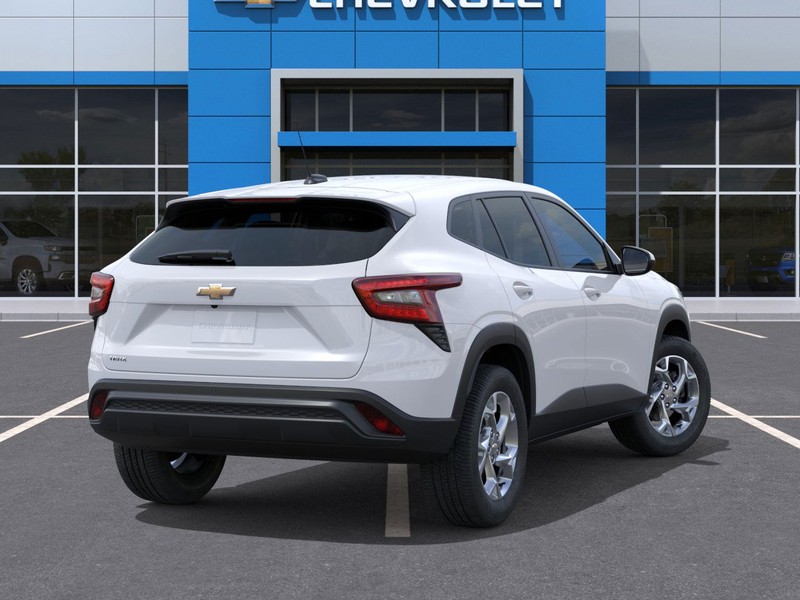 Chevrolet Trax Vehicle Full-screen Gallery Image 4