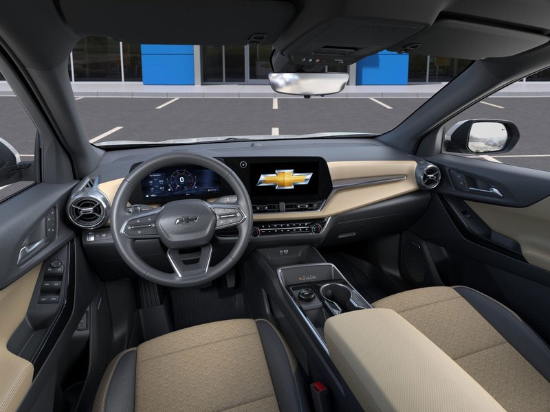 Chevrolet Equinox Vehicle Full-screen Gallery Image 15