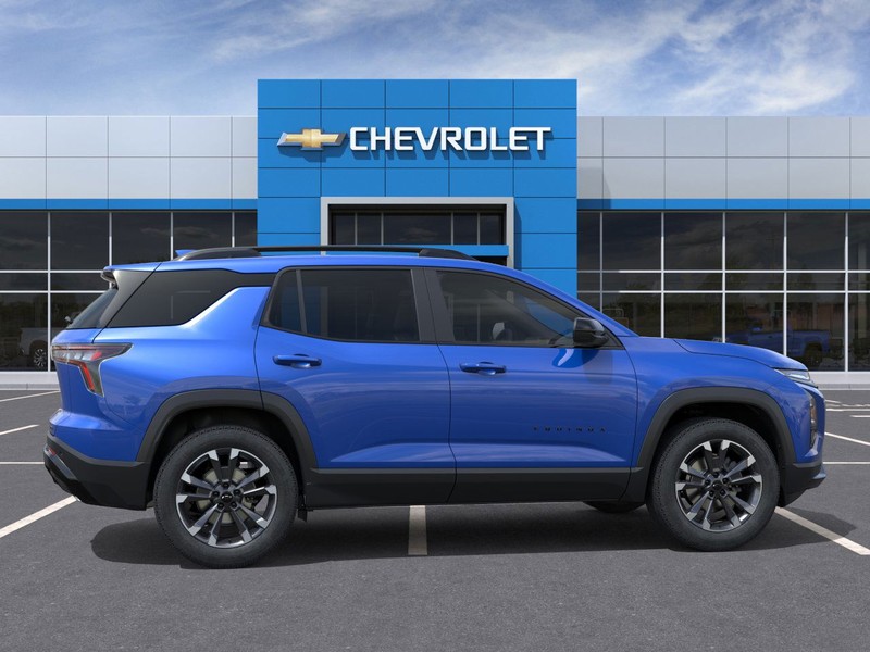 Chevrolet Equinox Vehicle Full-screen Gallery Image 5