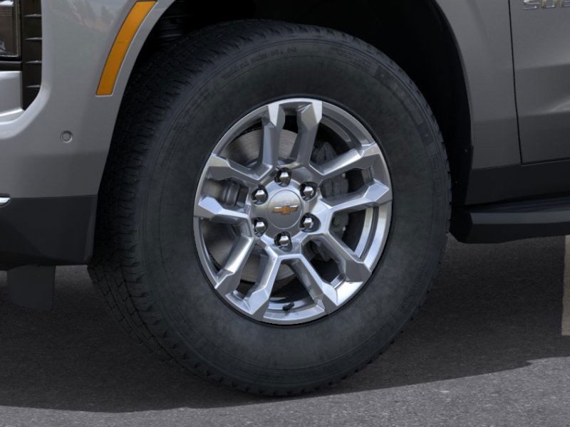 Chevrolet Suburban Vehicle Full-screen Gallery Image 9