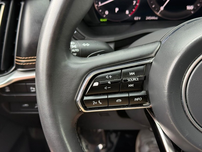 Mazda CX-90 Vehicle Full-screen Gallery Image 20