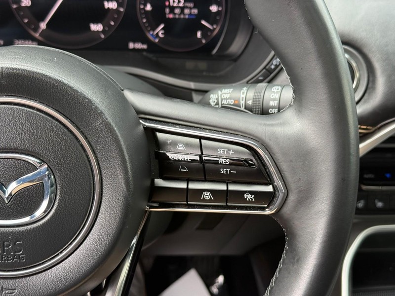 Mazda CX-90 Vehicle Full-screen Gallery Image 21