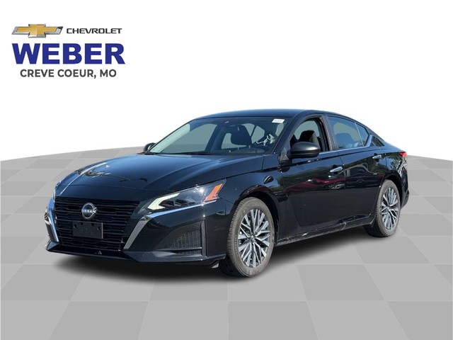 Creve Coeur MO 2025 Nissan Altima more details - nissan altima