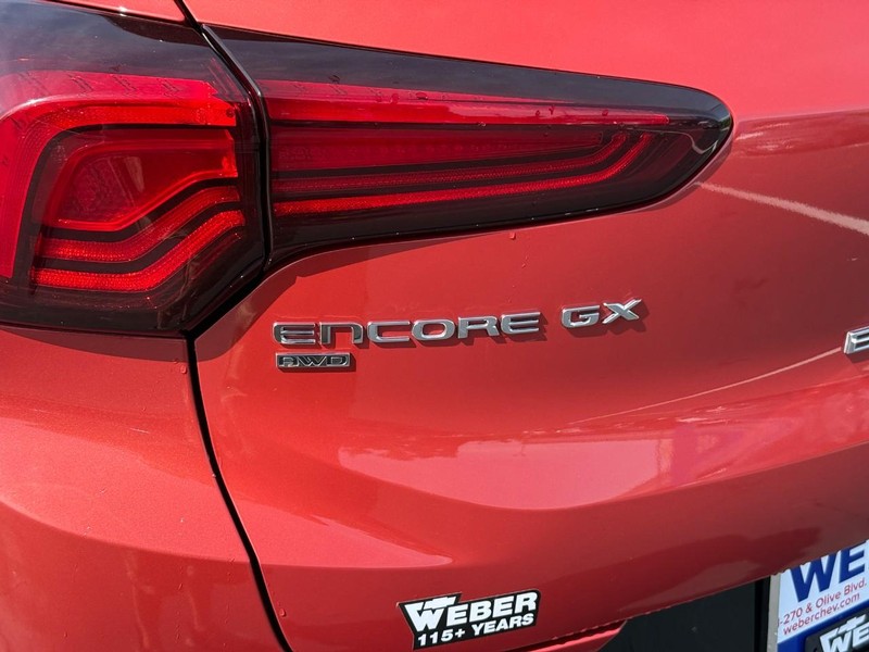 Buick Encore GX Vehicle Full-screen Gallery Image 5