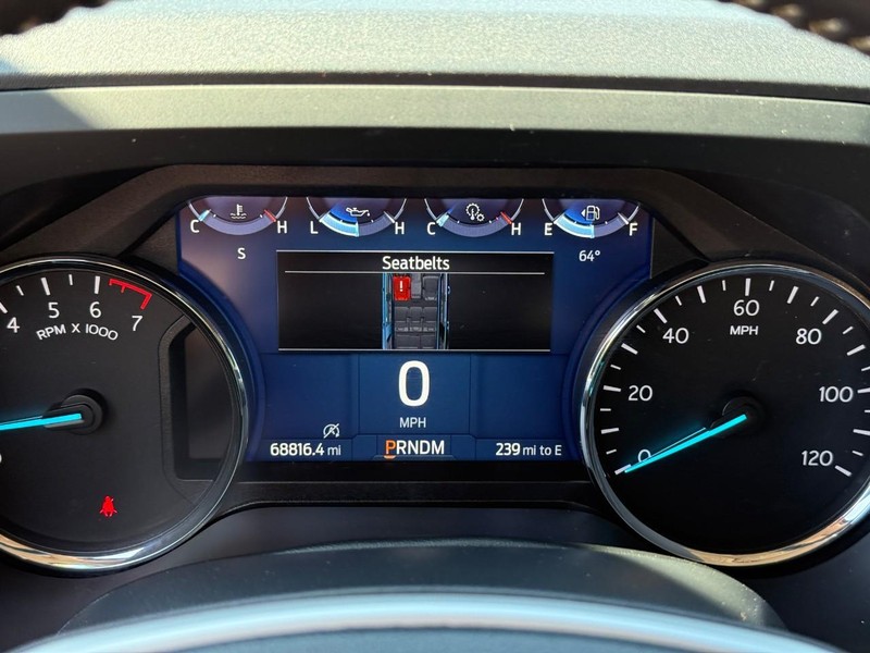 Ford Expedition Max Vehicle Full-screen Gallery Image 23