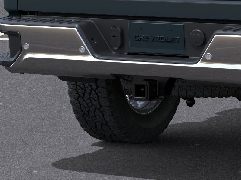 Chevrolet Silverado 2500HD Vehicle Full-screen Gallery Image 14