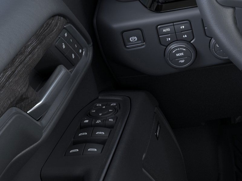 Chevrolet Silverado 2500HD Vehicle Full-screen Gallery Image 22