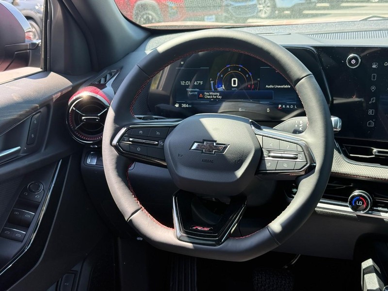 Chevrolet Equinox Vehicle Full-screen Gallery Image 7