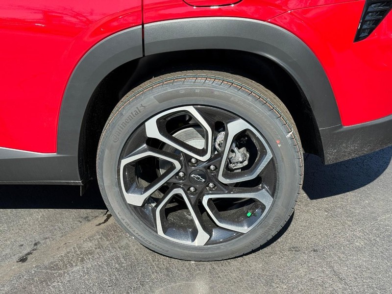 Chevrolet Trax Vehicle Full-screen Gallery Image 4