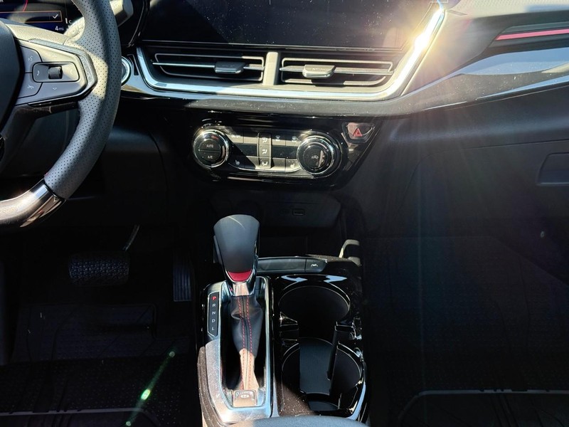 Chevrolet Trax Vehicle Full-screen Gallery Image 10