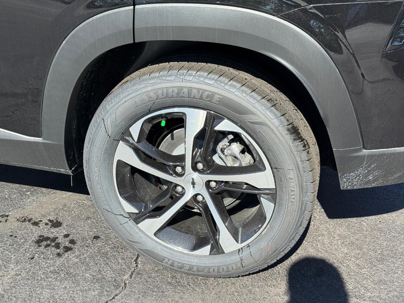 Chevrolet Trax Vehicle Full-screen Gallery Image 4