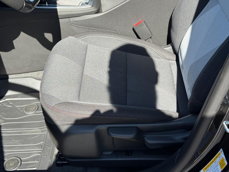 Chevrolet Trax Vehicle Full-screen Gallery Image 11
