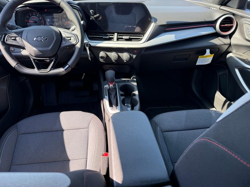 Chevrolet Trax Vehicle Full-screen Gallery Image 7