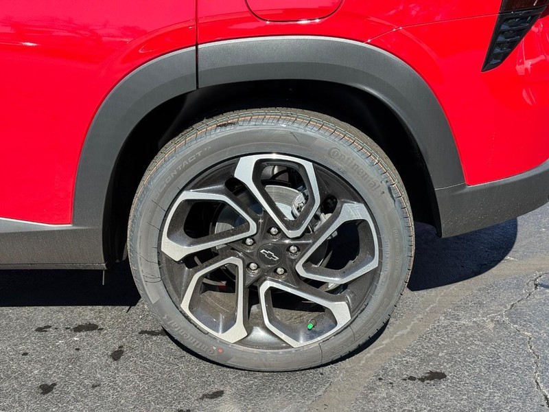 Chevrolet Trax Vehicle Full-screen Gallery Image 4