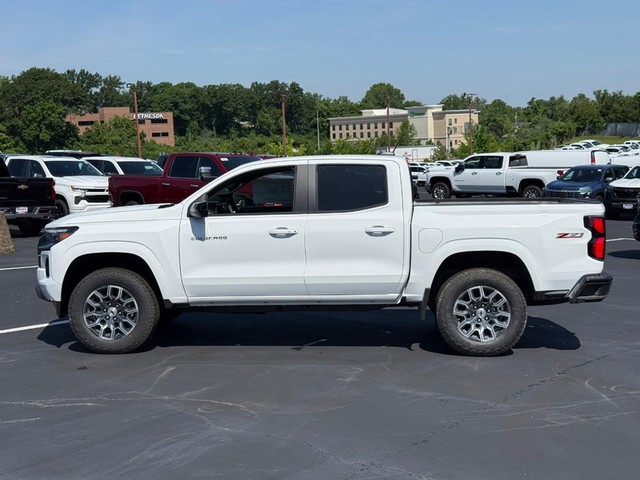 2026 Chevrolet Colorado Z71 - Photo 2