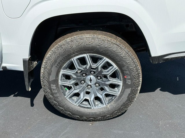 2026 Chevrolet Colorado Z71 - Photo 4
