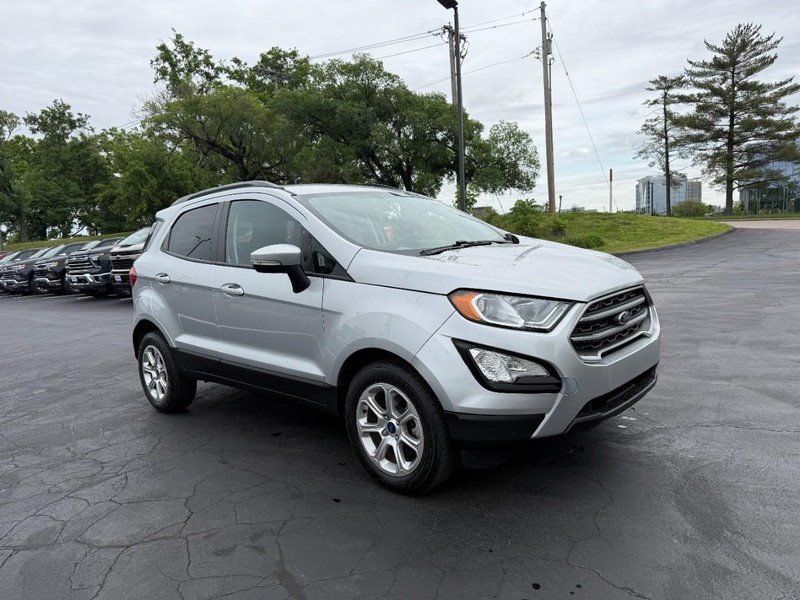 Ford EcoSport Vehicle Full-screen Gallery Image 9