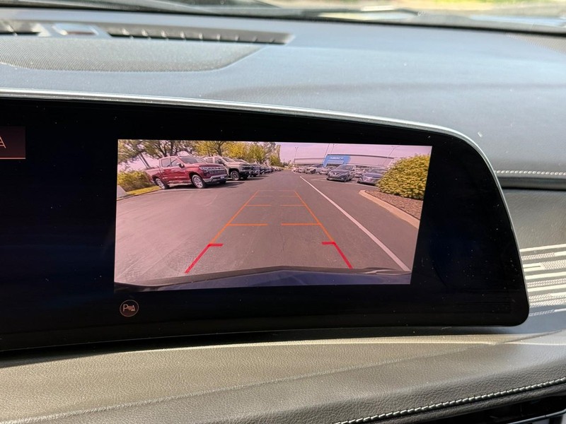 Cadillac XT4 Vehicle Full-screen Gallery Image 19
