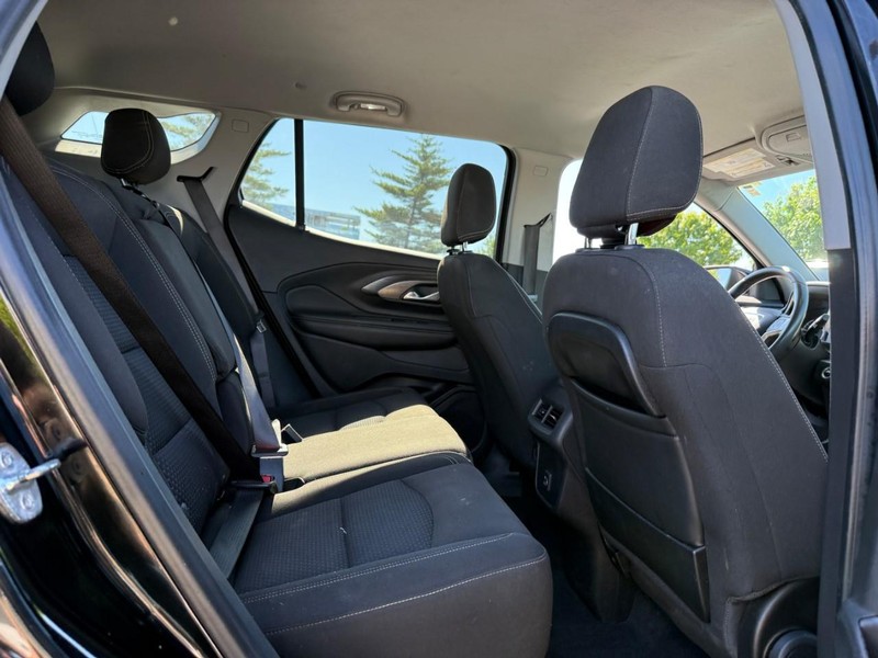 GMC Terrain Vehicle Full-screen Gallery Image 10