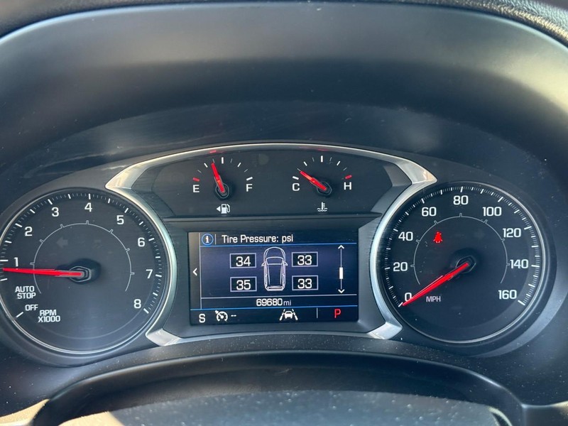 GMC Terrain Vehicle Full-screen Gallery Image 20