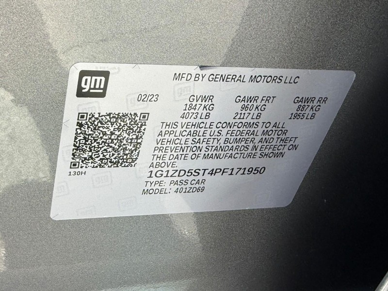 Chevrolet Malibu Vehicle Full-screen Gallery Image 25