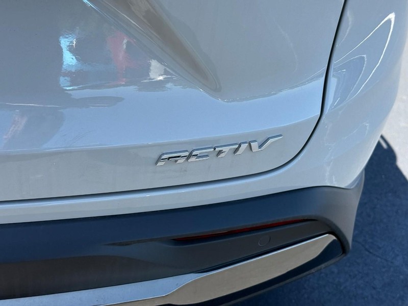Chevrolet Trax Vehicle Full-screen Gallery Image 5