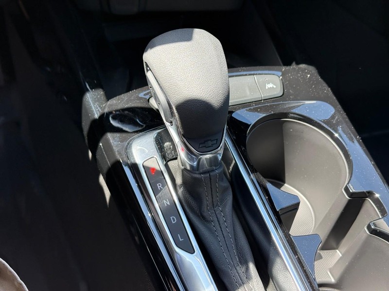 Chevrolet Trax Vehicle Full-screen Gallery Image 17
