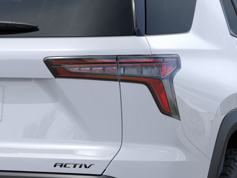 Chevrolet Equinox Vehicle Full-screen Gallery Image 11