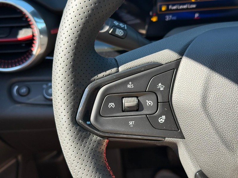 Chevrolet Trax Vehicle Full-screen Gallery Image 13