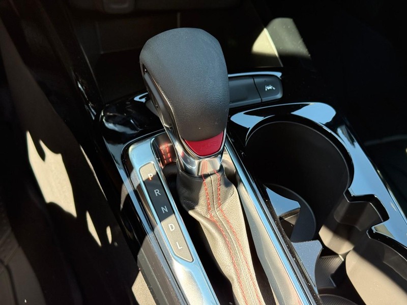 Chevrolet Trax Vehicle Full-screen Gallery Image 15
