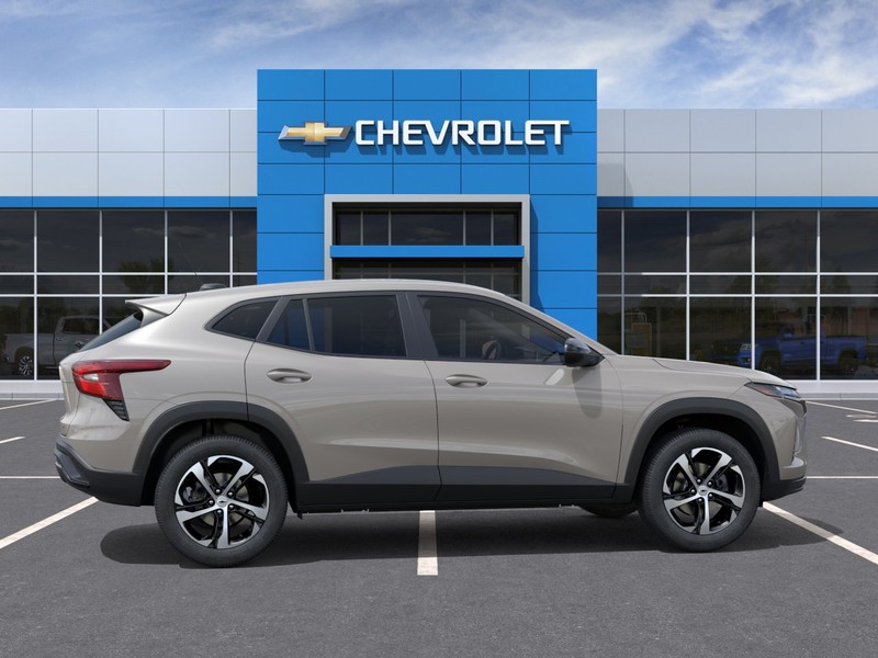 Chevrolet Trax Vehicle Full-screen Gallery Image 5