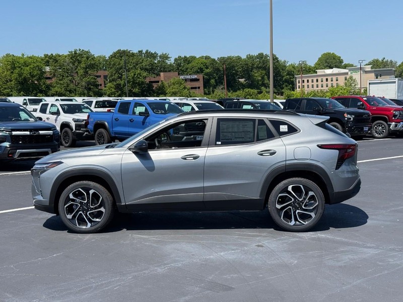 Chevrolet Trax Vehicle Full-screen Gallery Image 2