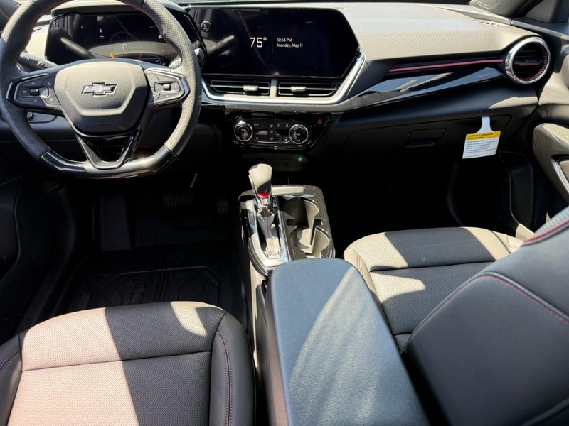 Chevrolet Trax Vehicle Full-screen Gallery Image 7