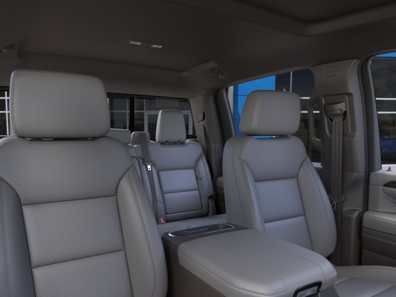 Chevrolet Silverado 2500HD Vehicle Full-screen Gallery Image 24