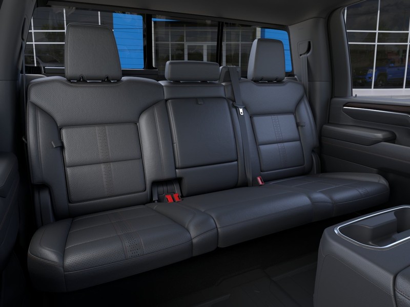 Chevrolet Silverado 2500HD Vehicle Full-screen Gallery Image 17