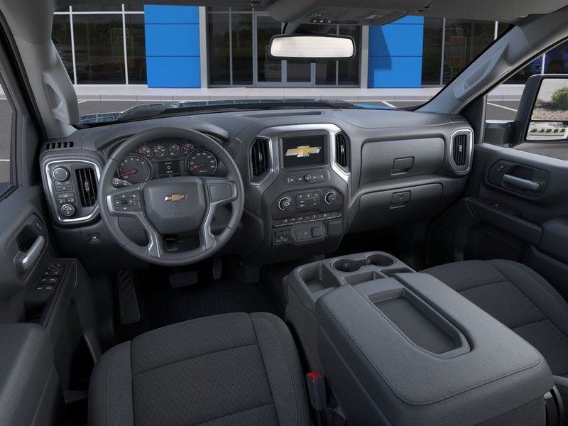 Chevrolet Silverado 2500HD Vehicle Full-screen Gallery Image 15