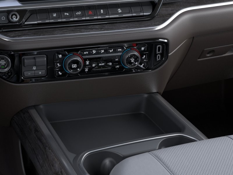 Chevrolet Silverado 2500HD Vehicle Full-screen Gallery Image 23